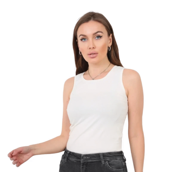 Round neck sleeveless cut top
