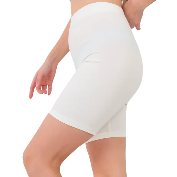 High waisted slim shorts