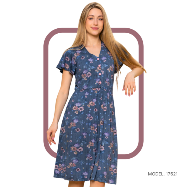 17621 Women pyjama (half long cotton night shirt)