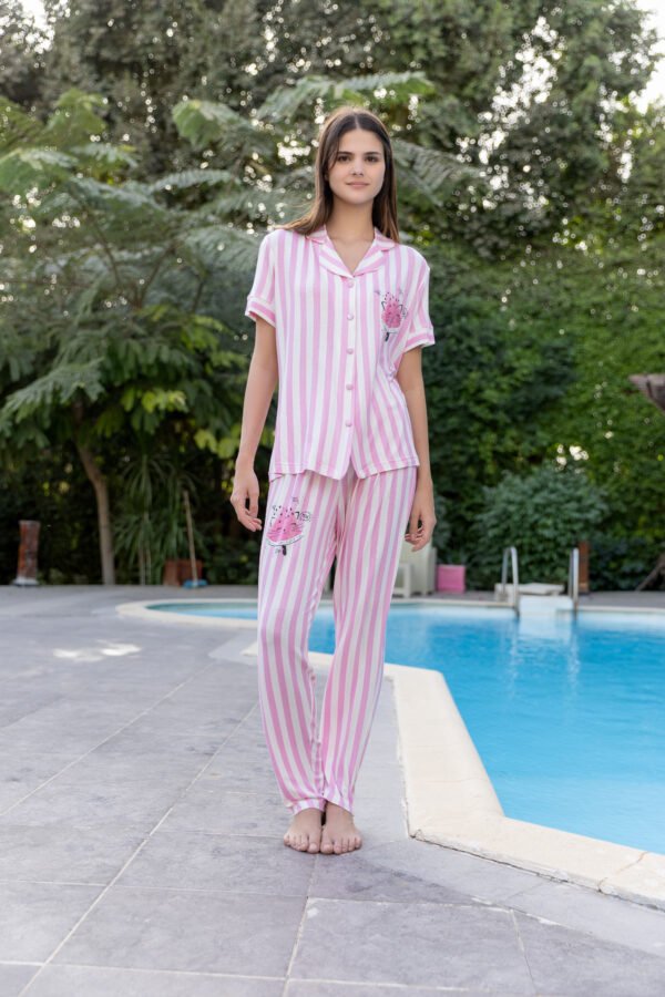 177161-A Women pyjama (soft pants and a short-sleeve shirt)