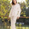 177119 (4) Women pyjama (soft pants and a long-sleeve shirt)