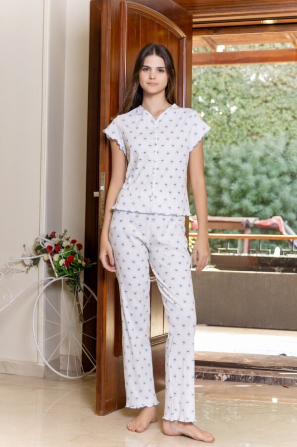 177192B (6) Women pyjama (soft pants and a short-sleeve shirt)