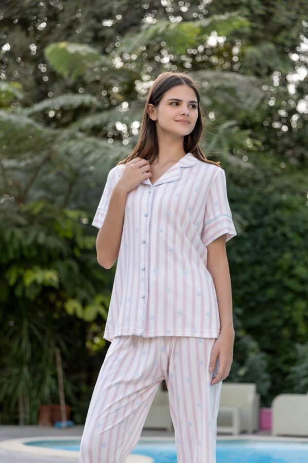 17765P (3) Women pyjama (soft pants and a short-sleeve shirt)